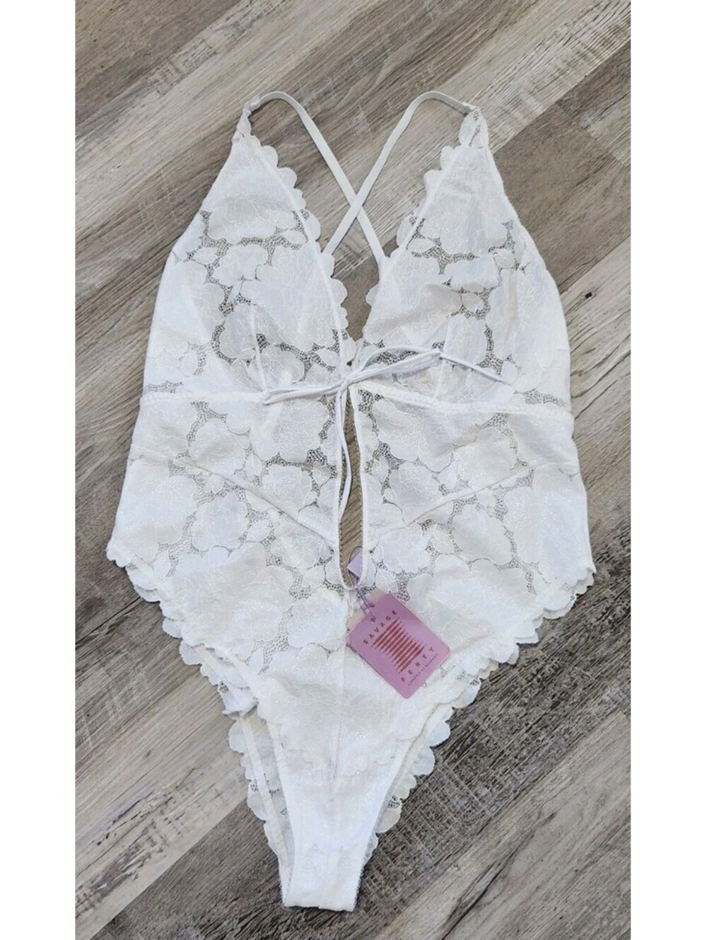 Savage x Fenty White Body Suit Lingerie NWT Shimmer Bridal 2x Lace Teddy
